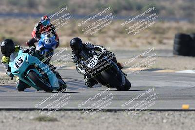 media/Oct-05-2025-CVMA (Sun) [[beeef4f201]]/Race 2-Supersport Middleweight/